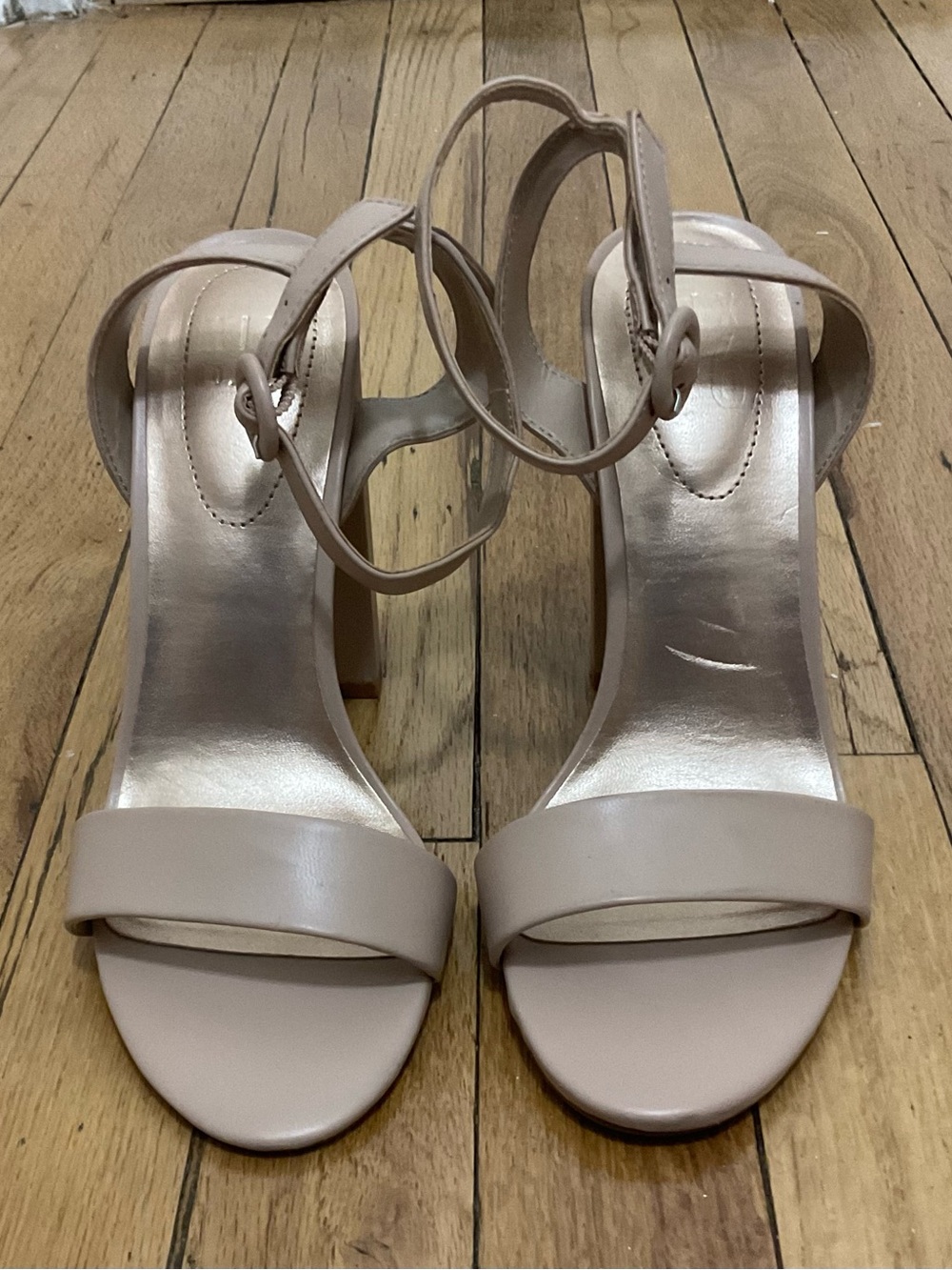 Mix No. 6 Nude Strappy Heels. Size 7.